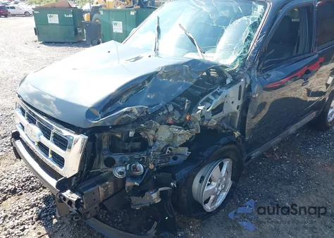 2009 Ford Escape Xlt from USA, damaged, VIN 1FMCU03G19KD11668